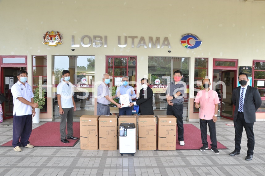 Majlis Penyampaian Tong Oksigen