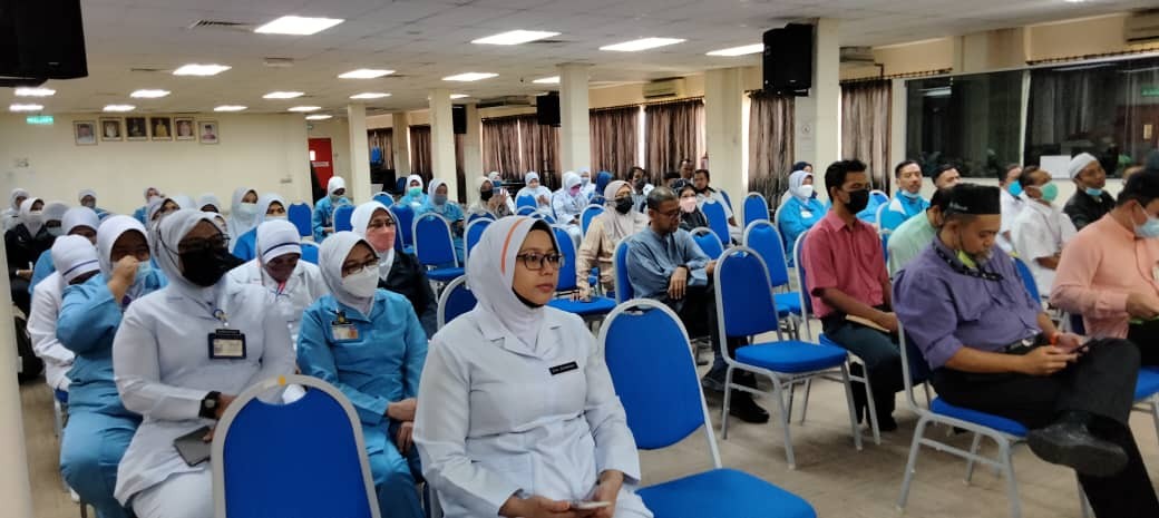 51fd2591-f7c3-4ad6-ac9a-571ffb903bcc